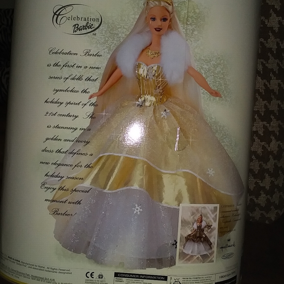 Collectible Holliday barbies - Picture 4 of 6